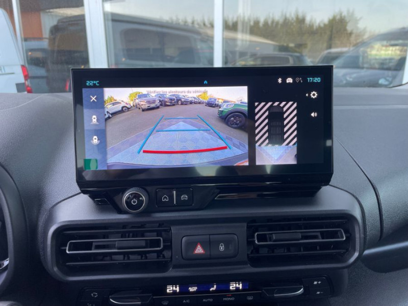 Photo 7 de l'offre de CITROEN BERLINGO 1.5 BlueHDi 130 EAT8 N1 MAX Camera 3 Sièges Arr. à 27450€ chez Mérignac auto