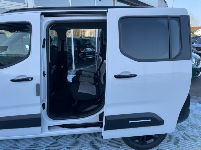 Photo 14 de l'offre de CITROEN BERLINGO 1.5 BlueHDi 130 EAT8 N1 MAX Camera 3 Sièges Arr. à 27450€ chez Mérignac auto