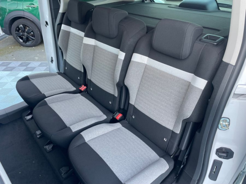 Photo 6 de l'offre de CITROEN BERLINGO 1.5 BlueHDi 130 EAT8 N1 MAX Camera 3 Sièges Arr. à 27450€ chez Mérignac auto
