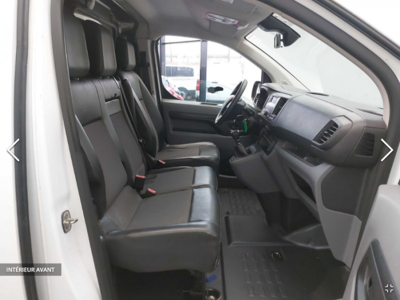 Photo 6 de l'offre de TOYOTA PROACE VAN 2.0 D-4D 122 BVM6 L1 DYNAMIC 16950.H.T. à 16950€ chez Mérignac auto