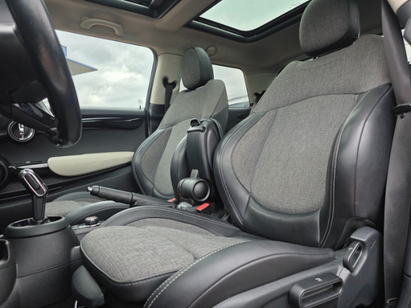 Photo 5 de l'offre de MINI MINI III (F56) 1.5i 136 BVA6 COOPER HEDDON STREET TOE JA17 à 15690€ chez Mérignac auto