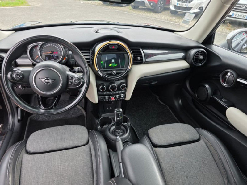 Photo 14 de l'offre de MINI MINI III (F56) 1.5i 136 BVA6 COOPER HEDDON STREET TOE JA17 à 15690€ chez Mérignac auto
