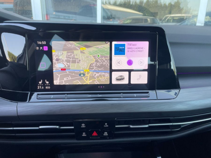 Photo 8 de l'offre de VOLKSWAGEN GOLF VIII 1.4 HYBRID 204 STYLE GPS Camera ACC LED+ 1ère Main à 25690€ chez Mérignac auto