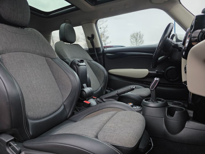 Photo 17 de l'offre de MINI MINI III (F56) 1.5i 136 BVA6 COOPER HEDDON STREET TOE JA17 à 15690€ chez Mérignac auto