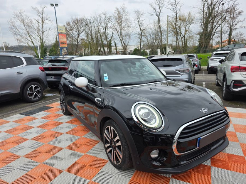 Photo 2 de l'offre de MINI MINI III (F56) 1.5i 136 BVA6 COOPER HEDDON STREET TOE JA17 à 15690€ chez Mérignac auto