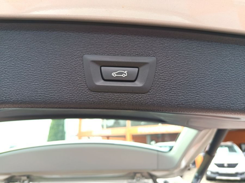 Photo 6 de l'offre de BMW X3 18 DA 150 BVA SDrive LOUNGE PLUS CUIR GPS Hayon EL. à 18900€ chez Mérignac auto