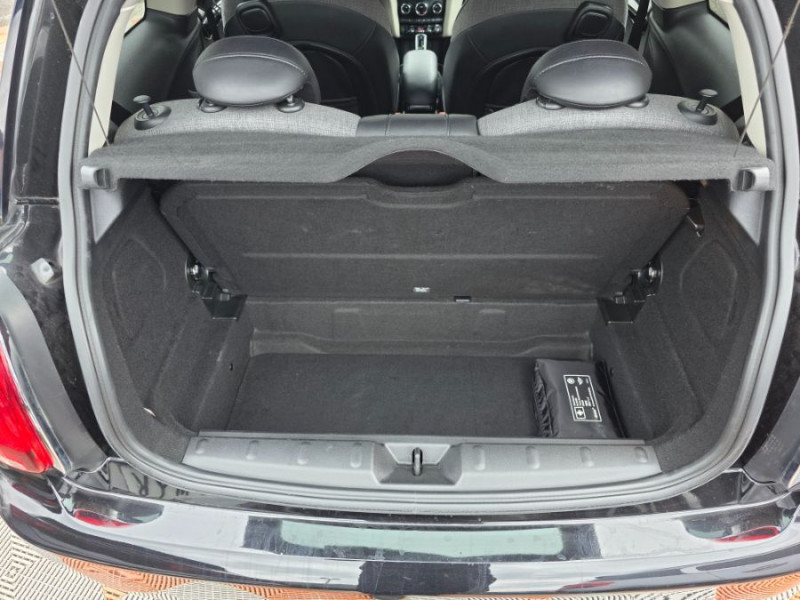 Photo 10 de l'offre de MINI MINI III (F56) 1.5i 136 BVA6 COOPER HEDDON STREET TOE JA17 à 15690€ chez Mérignac auto