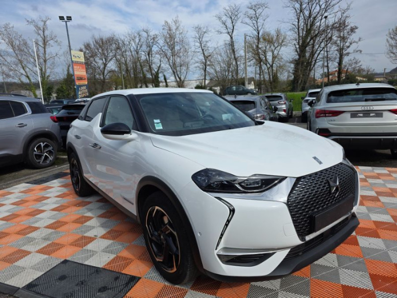 Photo 2 de l'offre de DS DS3 CROSSBACK 1.2 PureTech 130 EAT8 GRAND CHIC RIVOLI SC ACC Matrix Attel. à 13950€ chez Mérignac auto