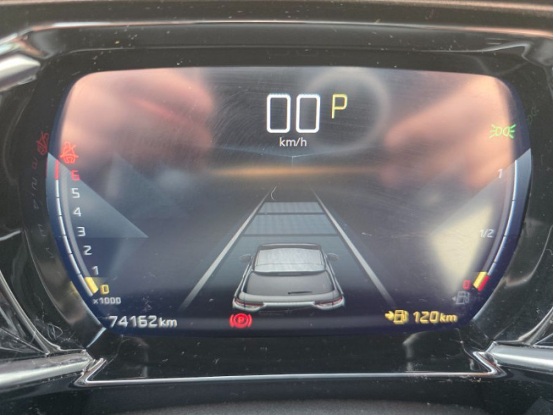 Photo 20 de l'offre de DS DS3 CROSSBACK 1.2 PureTech 130 EAT8 GRAND CHIC RIVOLI SC ACC Matrix Attel. à 13950€ chez Mérignac auto