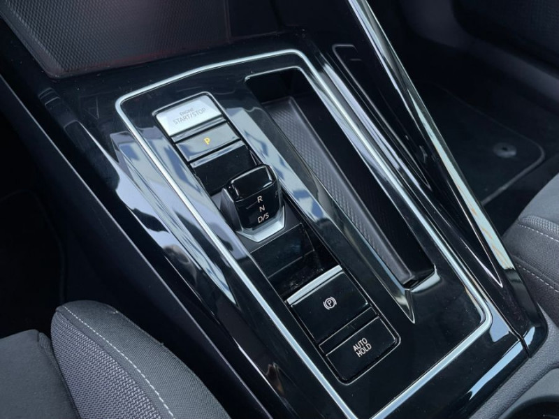 Photo 19 de l'offre de VOLKSWAGEN GOLF VIII 1.4 HYBRID 204 STYLE GPS Camera ACC LED+ 1ère Main à 25690€ chez Mérignac auto