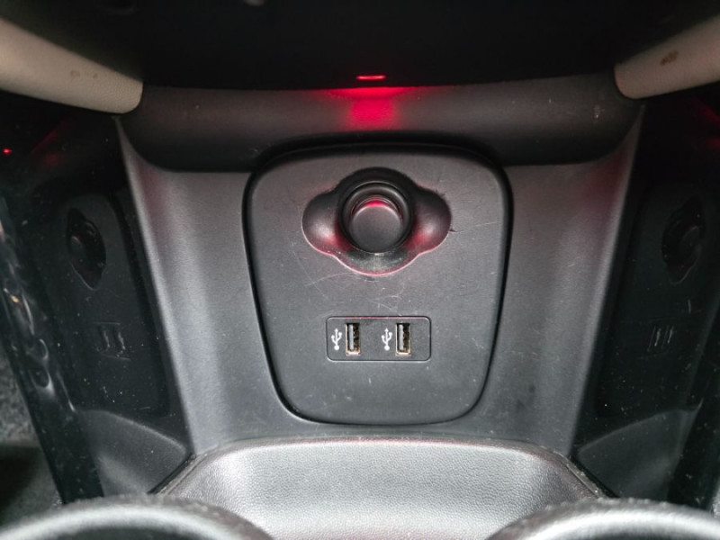 Photo 24 de l'offre de MINI MINI III (F56) 1.5i 136 BVA6 COOPER HEDDON STREET TOE JA17 à 15690€ chez Mérignac auto