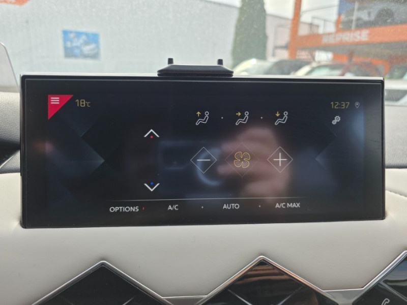 Photo 26 de l'offre de DS DS3 CROSSBACK 1.2 PureTech 130 EAT8 GRAND CHIC RIVOLI SC ACC Matrix Attel. à 13950€ chez Mérignac auto