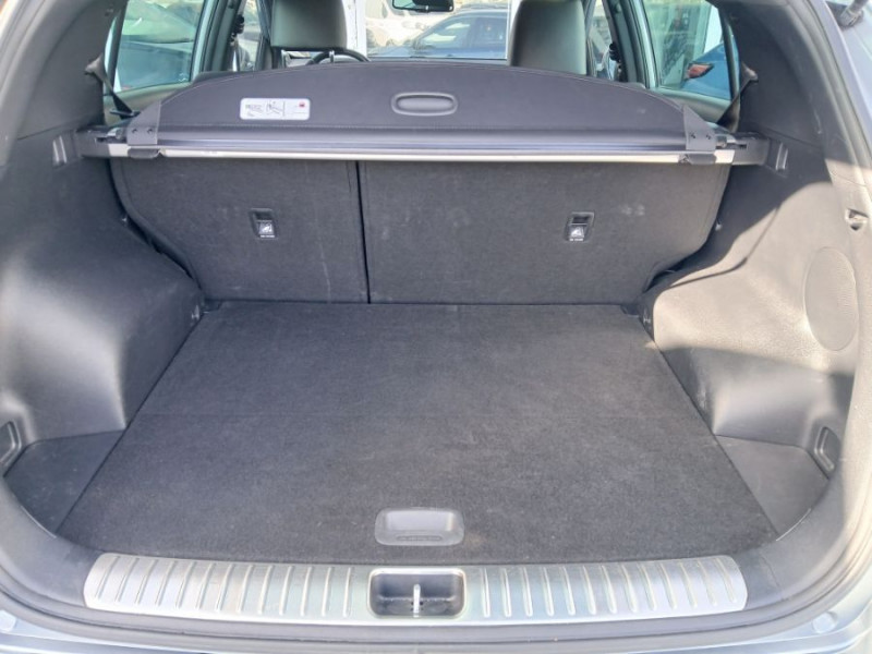 Photo 12 de l'offre de KIA SPORTAGE 1.6 CRDI 136 BVA GT LINE CUIR Camera Attel. à 19450€ chez Mérignac auto