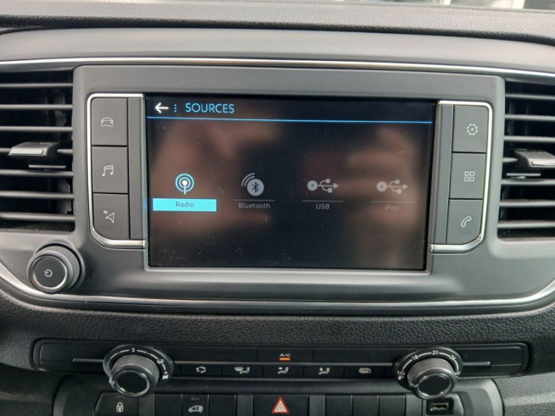 Photo 21 de l'offre de PEUGEOT EXPERT Double Cabine LONG L3 2.0 BlueHDi 180 EAT8 DC 6PL GPS Galerie Attel. 26950.H.T à 26950€ chez Mérignac auto