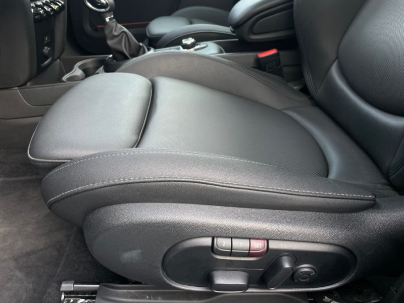 Photo 6 de l'offre de MINI COUNTRYMAN New (F60) HYBRID ELECT. ALL4 220cv BVA6 COOPER SE PREMIUM PLUS TOIT Ouvrant Options... à 31990€ chez Mérignac auto