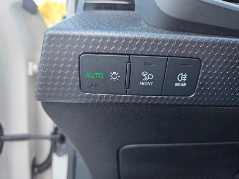 Photo 15 de l'offre de AUDI A1 30 TFSI 116 S Tronic DESIGN LUXE CUIR LED JA17 à 18450€ chez Mérignac auto