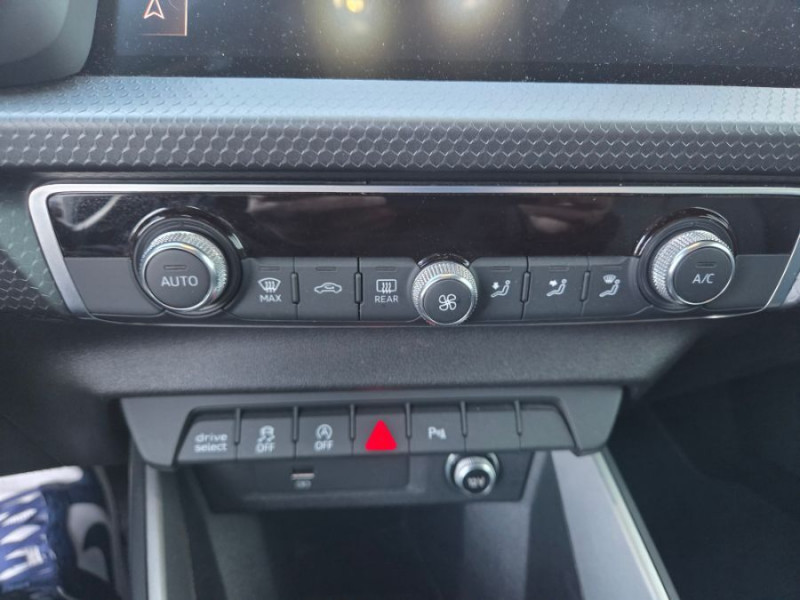 Photo 12 de l'offre de AUDI A1 30 TFSI 116 S Tronic DESIGN LUXE CUIR LED JA17 à 18450€ chez Mérignac auto