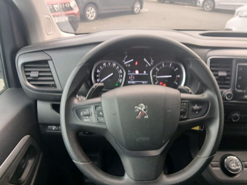 Photo 17 de l'offre de PEUGEOT EXPERT Double Cabine LONG L3 2.0 BlueHDi 180 EAT8 DC 6PL GPS Galerie Attel. 26950.H.T à 26950€ chez Mérignac auto