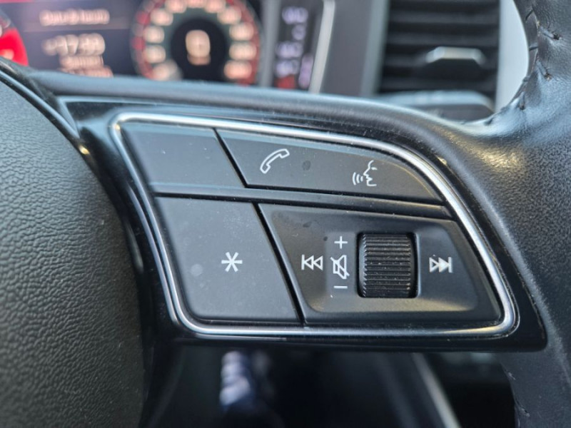 Photo 18 de l'offre de AUDI A1 30 TFSI 116 S Tronic DESIGN LUXE CUIR LED JA17 à 18450€ chez Mérignac auto
