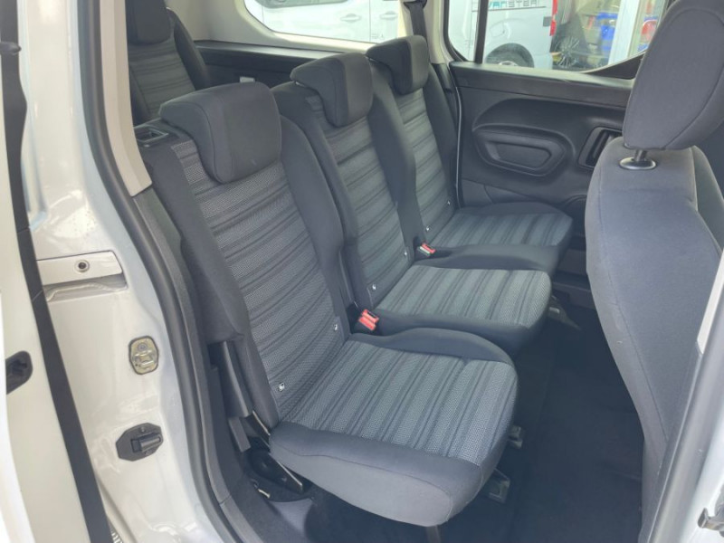 Photo 19 de l'offre de OPEL COMBO LIFE XL LONG 1.2 Turbo 110 BVM6 L2H1 ENJOY GPS Radar 7PL à 19900€ chez Mérignac auto