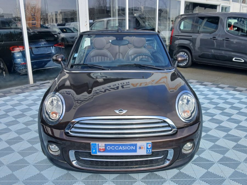 Photo 14 de l'offre de MINI MINI CABRIOLET 2.0 D 112 BVA COOPER Red Hot CHILI CUIR GPS à 13490€ chez Mérignac auto