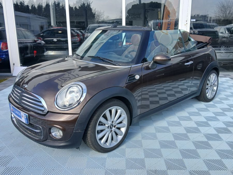Photo 1 de l'offre de MINI MINI CABRIOLET 2.0 D 112 BVA COOPER Red Hot CHILI CUIR GPS à 13490€ chez Mérignac auto