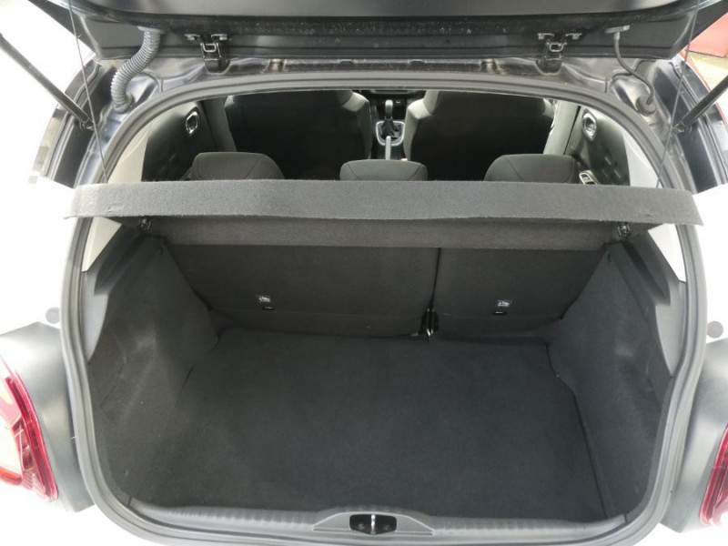 Photo 20 de l'offre de CITROEN C3 III 1.2 PureTech 82 SHINE CarPlay SC TOIT Pano JA16 à 10450€ chez Mérignac auto