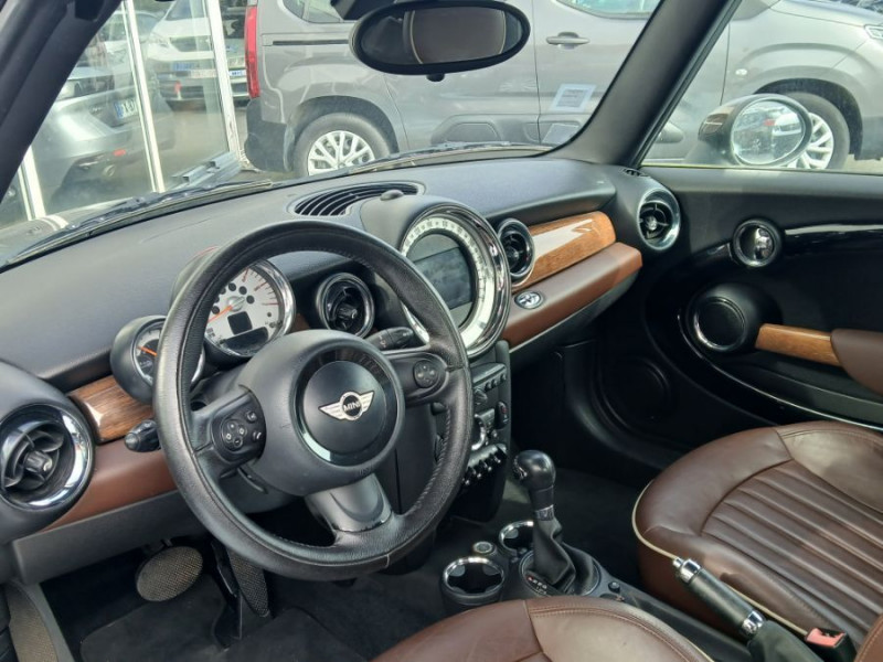 Photo 16 de l'offre de MINI MINI CABRIOLET 2.0 D 112 BVA COOPER Red Hot CHILI CUIR GPS à 13490€ chez Mérignac auto