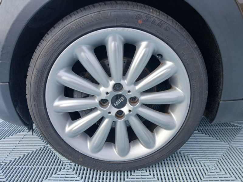 Photo 15 de l'offre de MINI MINI CABRIOLET 2.0 D 112 BVA COOPER Red Hot CHILI CUIR GPS à 13490€ chez Mérignac auto