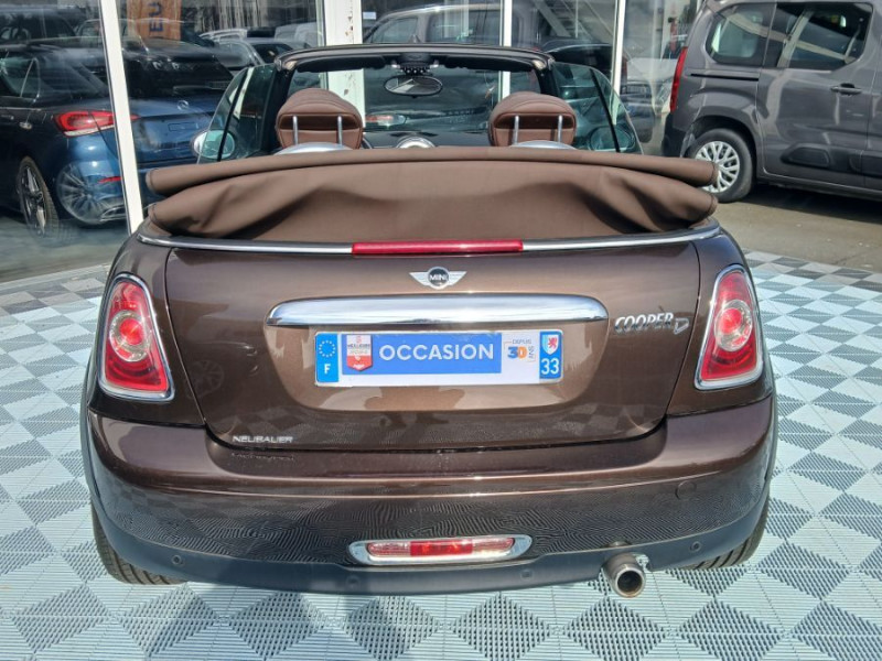 Photo 12 de l'offre de MINI MINI CABRIOLET 2.0 D 112 BVA COOPER Red Hot CHILI CUIR GPS à 13490€ chez Mérignac auto
