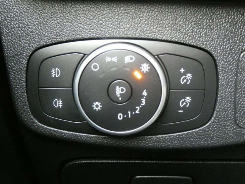 Photo 31 de l'offre de FORD FOCUS III 1.0 EcoBoost 125 BVM6 5P ST LINE Key Less 1ère Main à 15950€ chez Mérignac auto