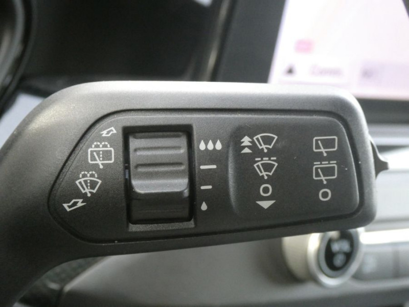 Photo 29 de l'offre de FORD FOCUS III 1.0 EcoBoost 125 BVM6 5P ST LINE Key Less 1ère Main à 15950€ chez Mérignac auto