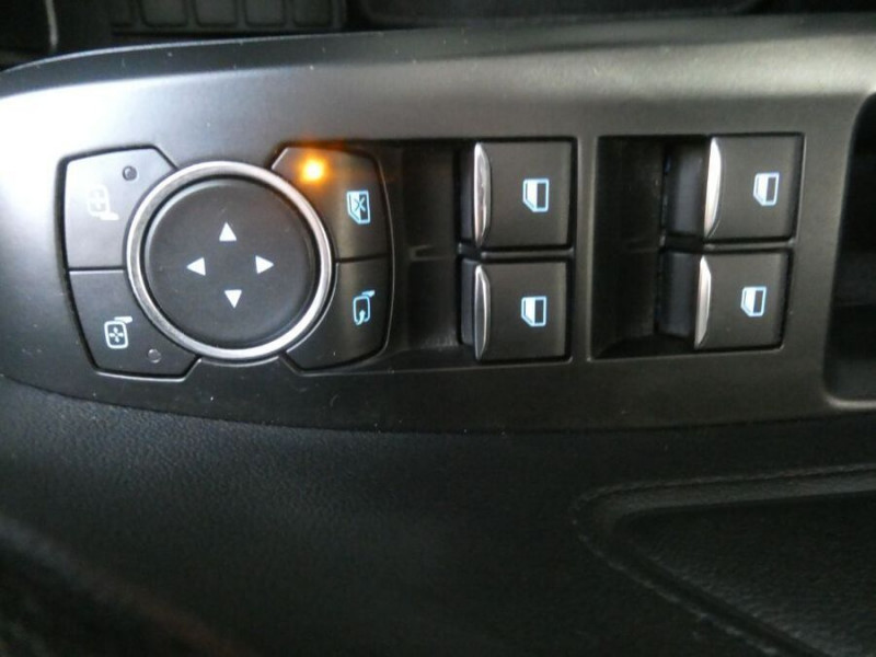 Photo 30 de l'offre de FORD FOCUS III 1.0 EcoBoost 125 BVM6 5P ST LINE Key Less 1ère Main à 15950€ chez Mérignac auto