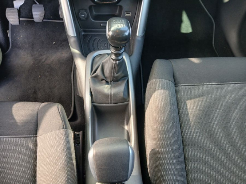 Photo 23 de l'offre de CITROEN C3 AIRCROSS 1.6 BlueHDi 120 BVM6 SHINE GPS Camera JA17 Hifi HUD PK Hiver à 11950€ chez Mérignac auto