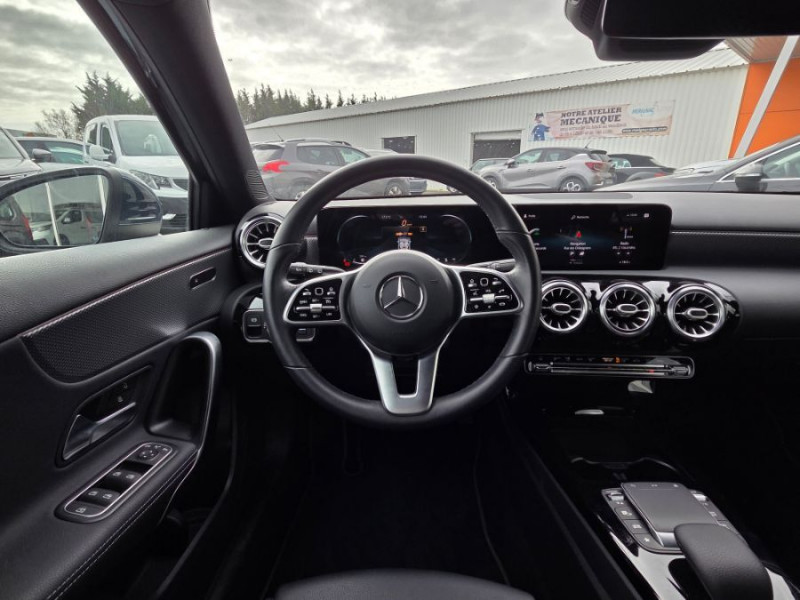 Photo 18 de l'offre de MERCEDES-BENZ CLASSE A 200D 150 8G-DCT BUSINESS SOLUTION CUIR 1ère Main à 27450€ chez Mérignac auto