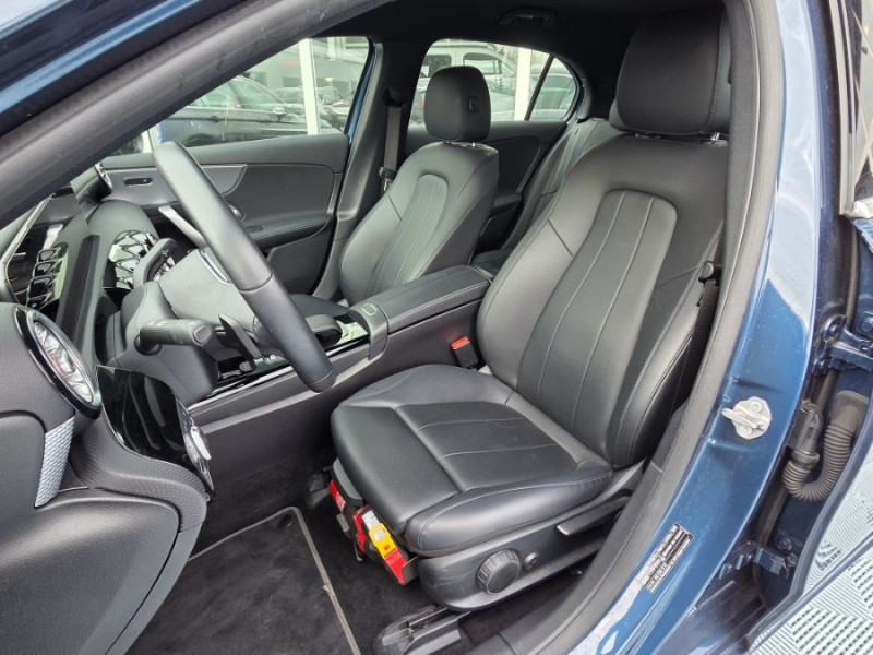 Photo 5 de l'offre de MERCEDES-BENZ CLASSE A 200D 150 8G-DCT BUSINESS SOLUTION CUIR 1ère Main à 27450€ chez Mérignac auto