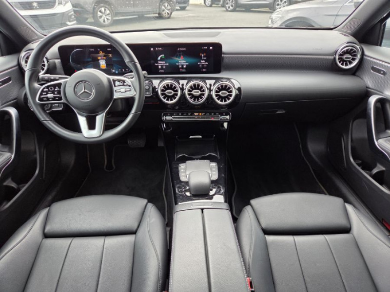 Photo 4 de l'offre de MERCEDES-BENZ CLASSE A 200D 150 8G-DCT BUSINESS SOLUTION CUIR 1ère Main à 27450€ chez Mérignac auto