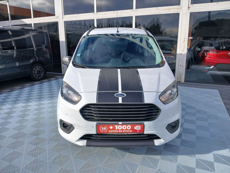 Photo 9 de l'offre de FORD TOURNEO COURIER 100 Ess. BVM6 SPORT GPS JA16 Radars Attel. 1ère Main Suivie à 11690€ chez Mérignac auto