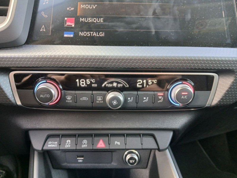 Photo 24 de l'offre de AUDI A1 30 TFSI 116 S Tronic DESIGN LUXE CUIR LED JA17 à 18450€ chez Mérignac auto