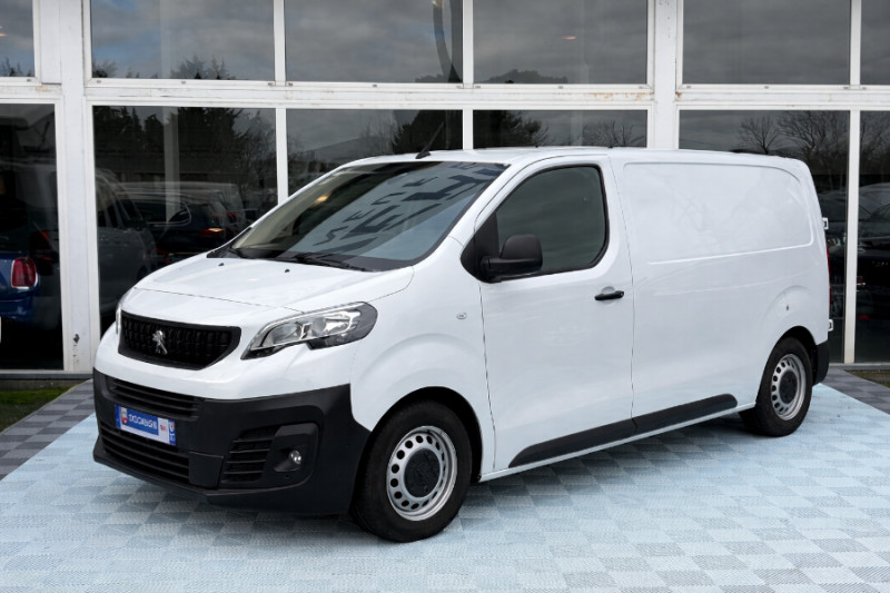 Photo 1 de l'offre de PEUGEOT EXPERT FOURGON 2.0 BlueHDi 145 EAT8 ASPHALT GPS Attel. 1ère Main 22750.H.T à 22750€ chez Mérignac auto