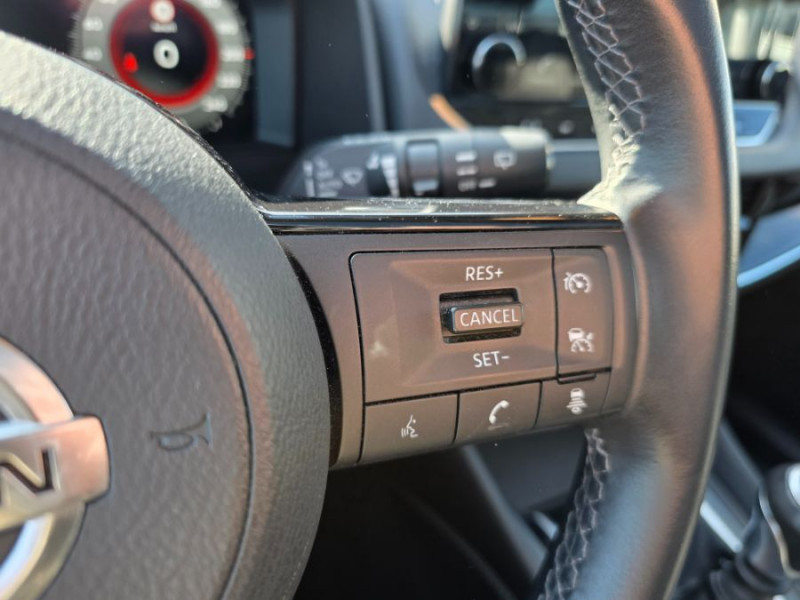 Photo 22 de l'offre de NISSAN QASHQAI 1.3 Mild Hybrid 140 BVM6 N-CONNECTA 360° Toit Pano Attel. à 20950€ chez Mérignac auto
