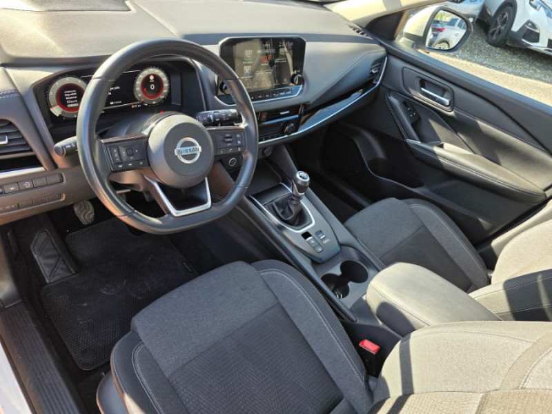 Photo 17 de l'offre de NISSAN QASHQAI 1.3 Mild Hybrid 140 BVM6 N-CONNECTA 360° Toit Pano Attel. à 20950€ chez Mérignac auto