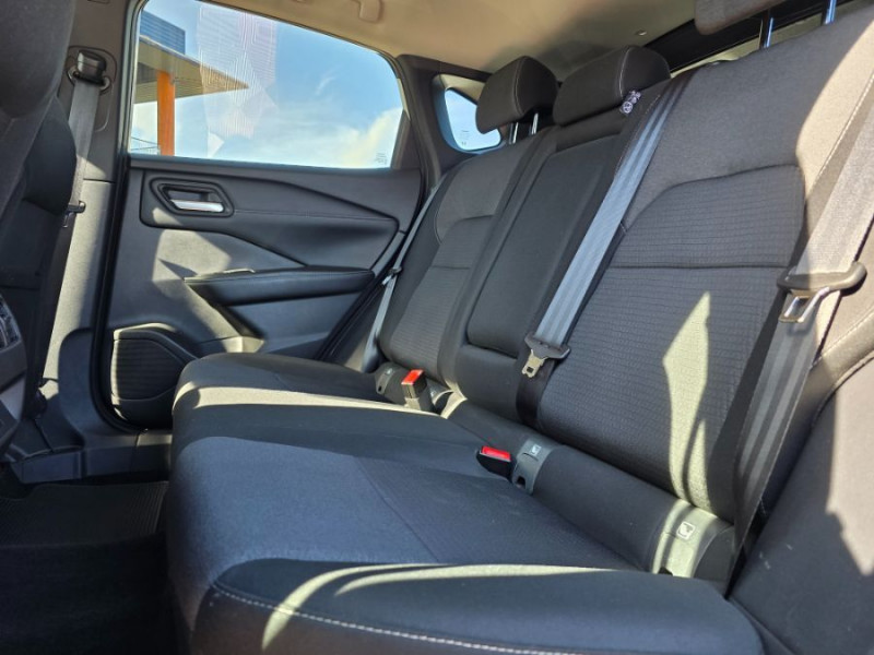 Photo 20 de l'offre de NISSAN QASHQAI 1.3 Mild Hybrid 140 BVM6 N-CONNECTA 360° Toit Pano Attel. à 20950€ chez Mérignac auto