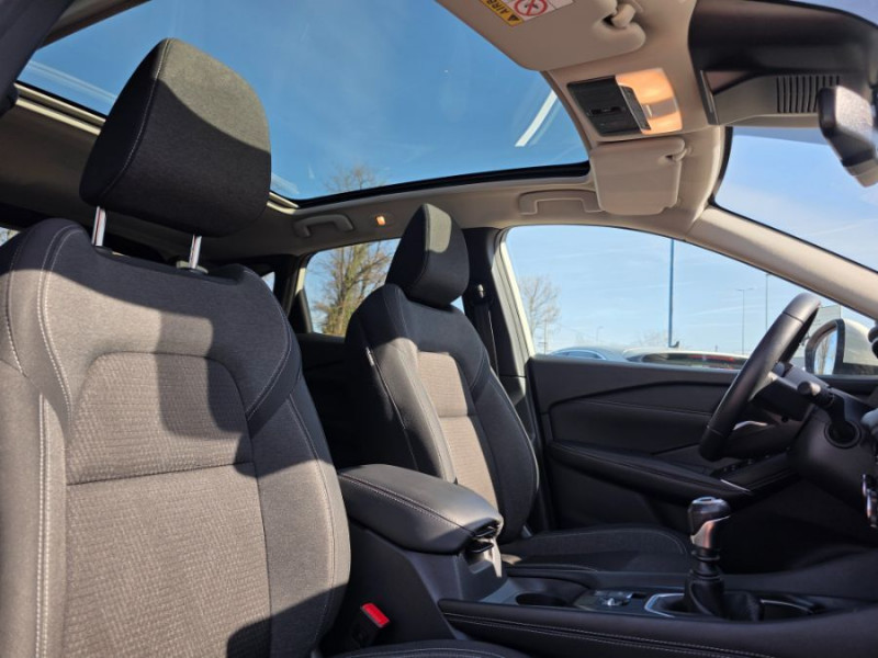 Photo 19 de l'offre de NISSAN QASHQAI 1.3 Mild Hybrid 140 BVM6 N-CONNECTA 360° Toit Pano Attel. à 20950€ chez Mérignac auto