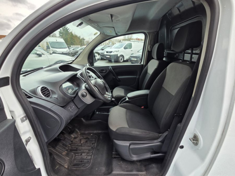 Photo 7 de l'offre de RENAULT KANGOO EXPRESS II 1.5 Blue dCi 75 GRAND CONFORT CLIM 2PL 1ère Main 9900.H.T. à 9900€ chez Mérignac auto