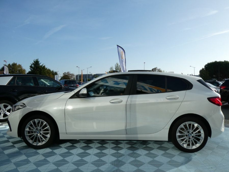 Photo 10 de l'offre de BMW SERIE 1 (F40) 116iA 109 BVA7 AVANTAGE GPS TOIT Ouvrant CarPlay à 21450€ chez Mérignac auto