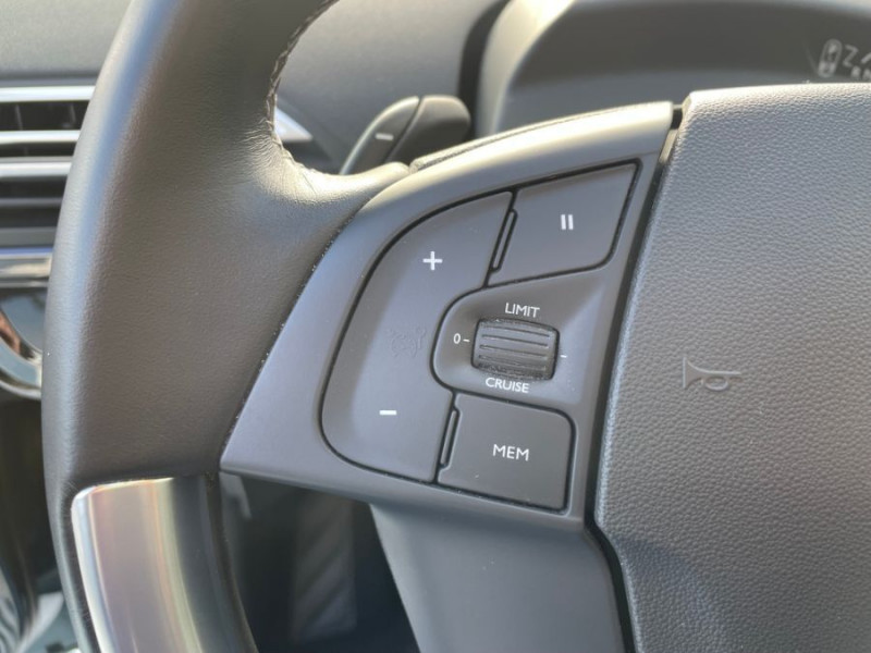 Photo 29 de l'offre de CITROEN GRAND C4 SPACETOURER 1.5 BlueHDi 130 EAT8 SHINE CUIR SEM 360° Hayon EL. 7PL 1ère Main à 24500€ chez Mérignac auto