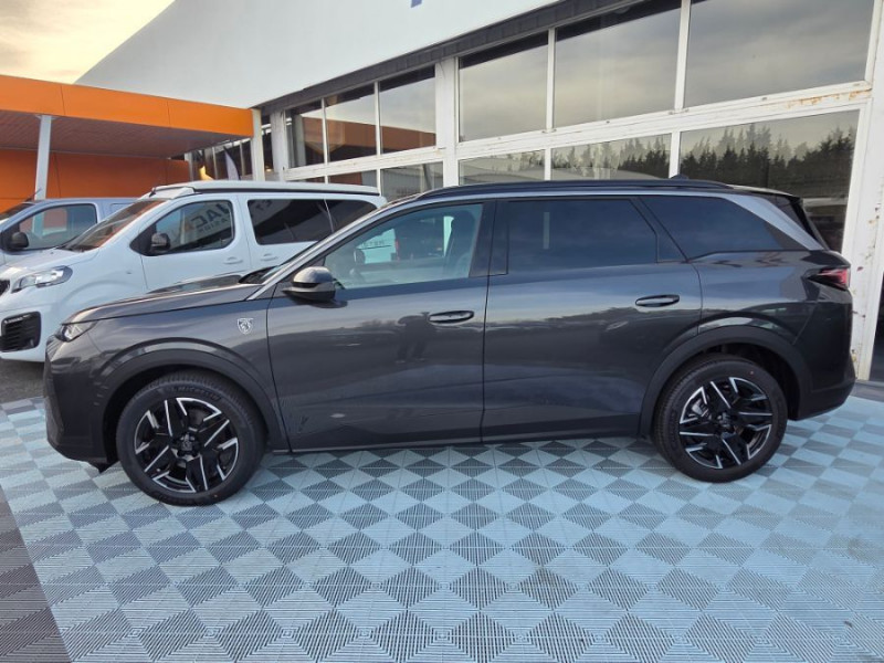 Photo 2 de l'offre de PEUGEOT 5008 HYBRID 145 e-DCS6 GT 7PL Hayon EL. LED SC 2026 à 35950€ chez Mérignac auto