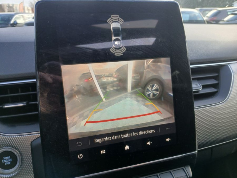 Photo 8 de l'offre de RENAULT ARKANA 1.6 E-TECH 145 BVA HYBRIDE TECHNO RS TOIT Ouvrant GPS 9.3" JA18 à 23950€ chez Mérignac auto