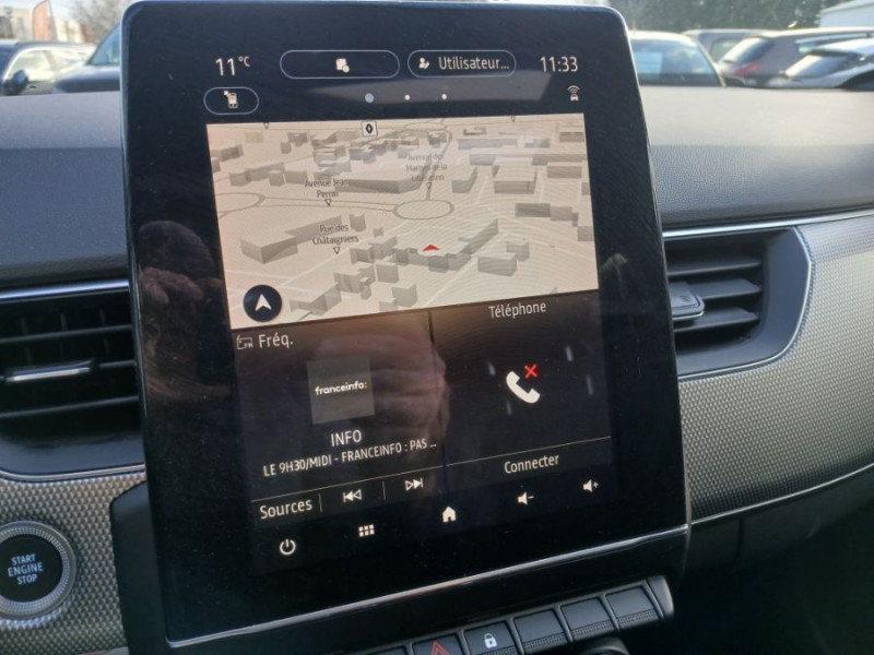 Photo 28 de l'offre de RENAULT ARKANA 1.6 E-TECH 145 BVA HYBRIDE TECHNO RS TOIT Ouvrant GPS 9.3" JA18 à 23950€ chez Mérignac auto